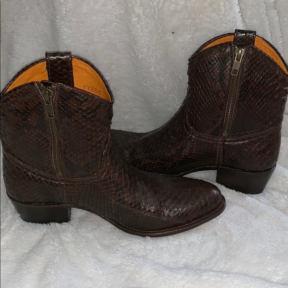Frye Python Deborah Short Boot - Picture 1 of 8